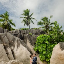 ladigue-honeymoon-photoshoot-in-seychelles_011