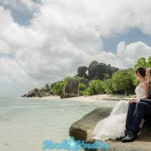 ladigue-honeymoon-photoshoot-in-seychelles_013