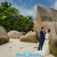 ladigue-honeymoon-photoshoot-in-seychelles_015