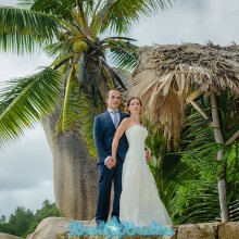 ladigue-honeymoon-photoshoot-in-seychelles_030